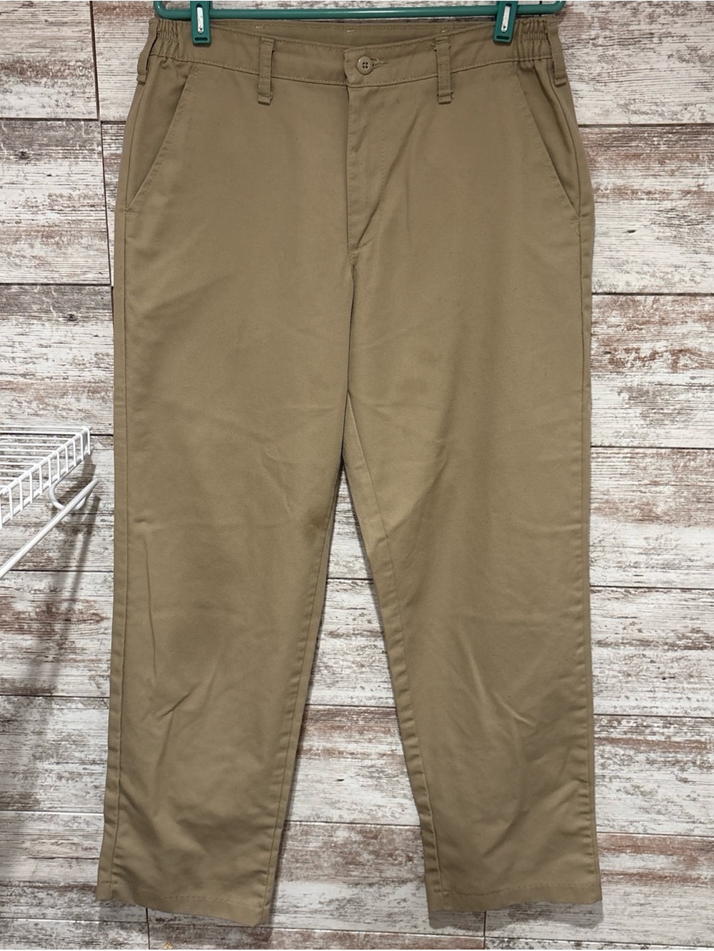 Men's Straight-Fit Chino Pants in Khaki